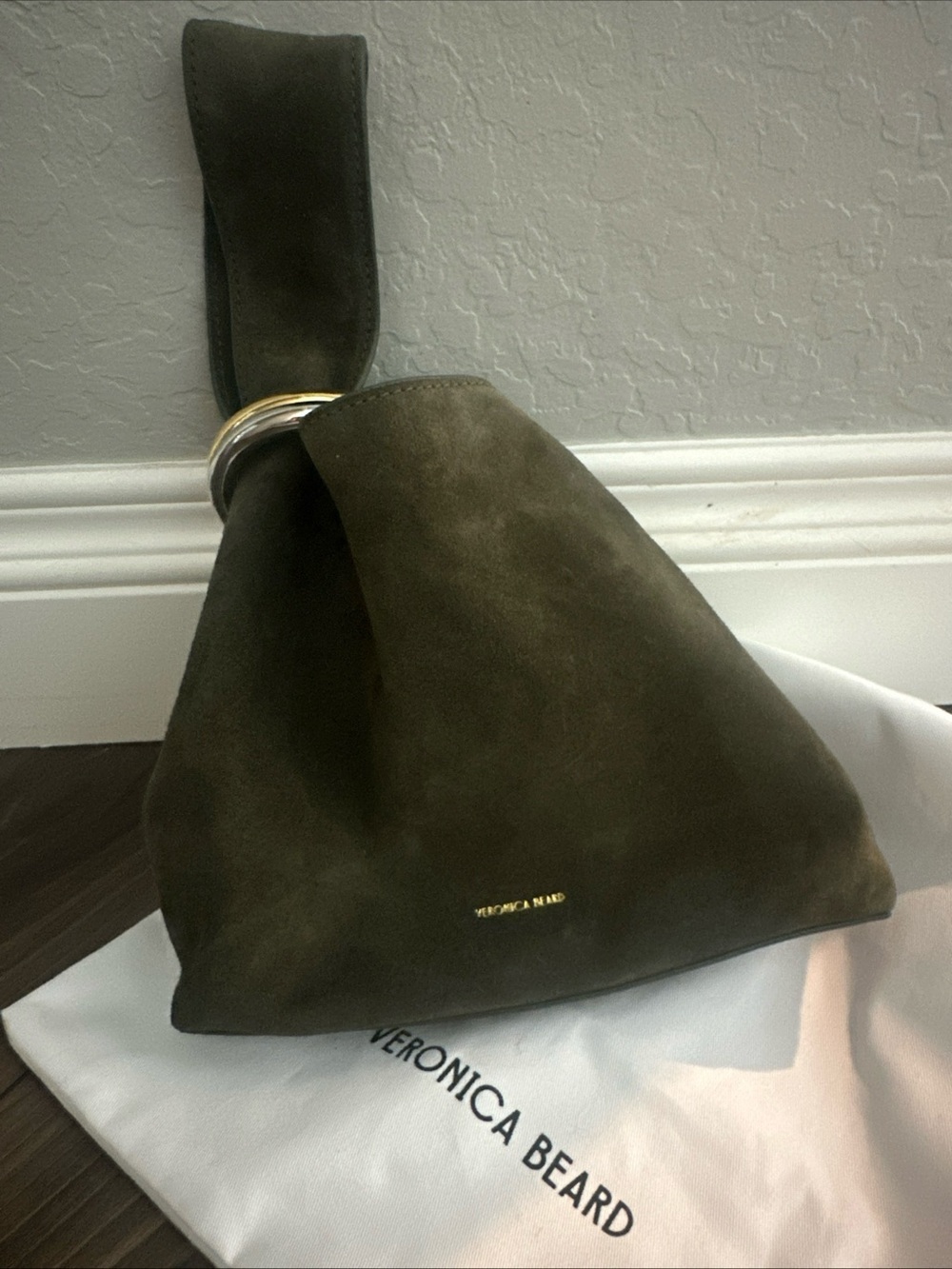 Veronica Beard
Swing Suede Top
Handle Bag - Cypress - Picture 6 of 11